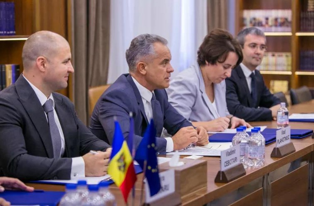Cine gestionează schemele din justiție după plecarea lui Plahotniuc? Răspunsul unui fost deputat fugar